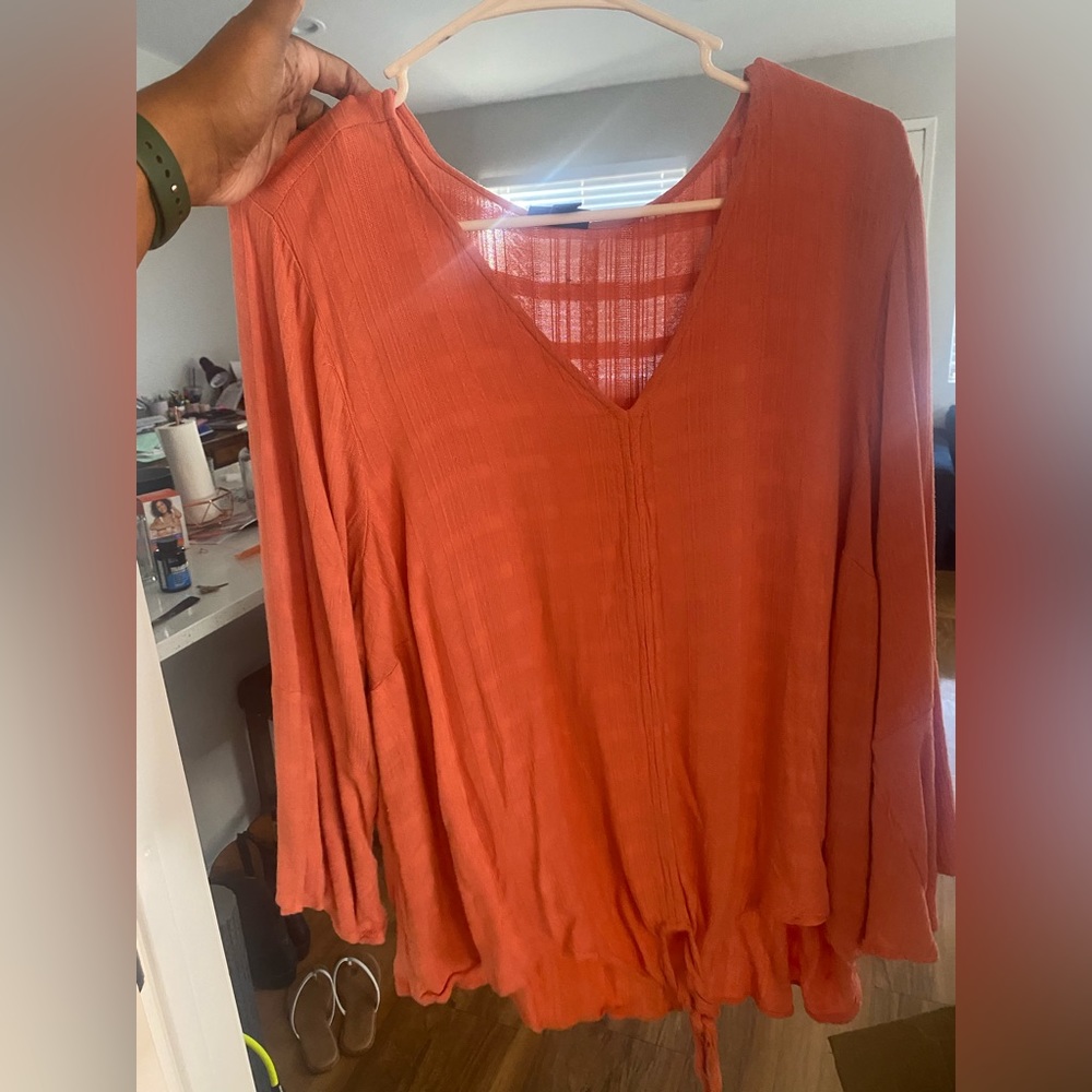 Torrid top - Picture 2 of 2